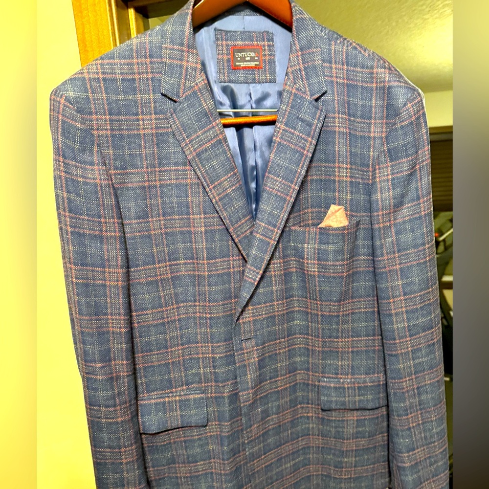 Untuckit Sports coat 46R. Worn once